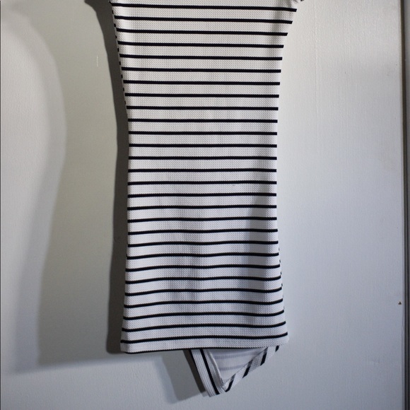 UK2LA Dresses & Skirts - UK2LA B/W Striped Dress UK2LA Dresses & Skirts - UK2LA B/W Striped Dress